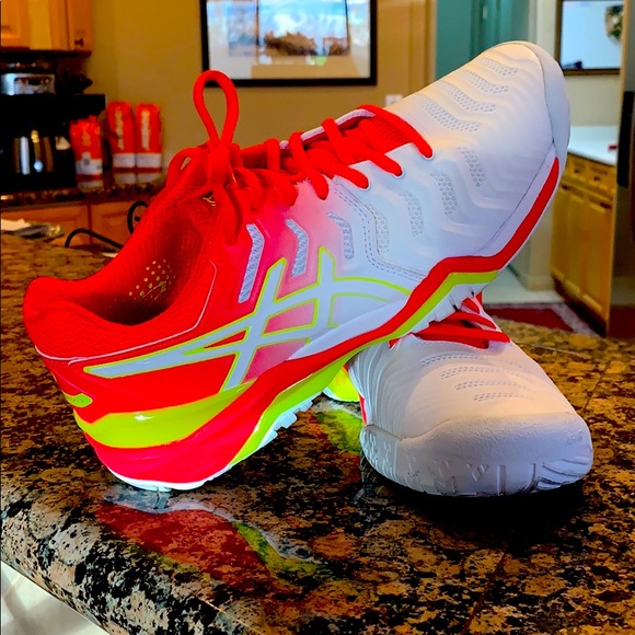 most supportive asics shoes